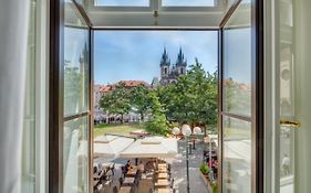 Mikulasska - Old Town Square View Residence